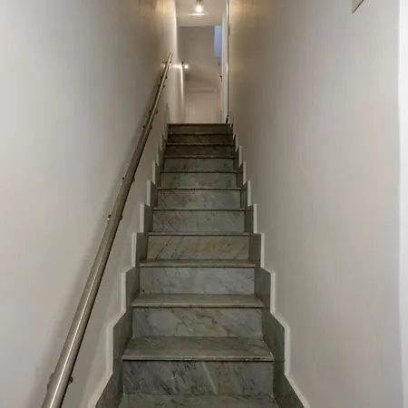 Casa Ludovica إزولا ديلي فيمين