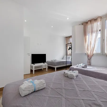 بيت للعطل Casa Ludovica إزولا ديلي فيمين